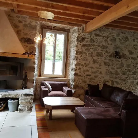 Gite La Fargue De Cabre Val-de-Sos Exterior photo